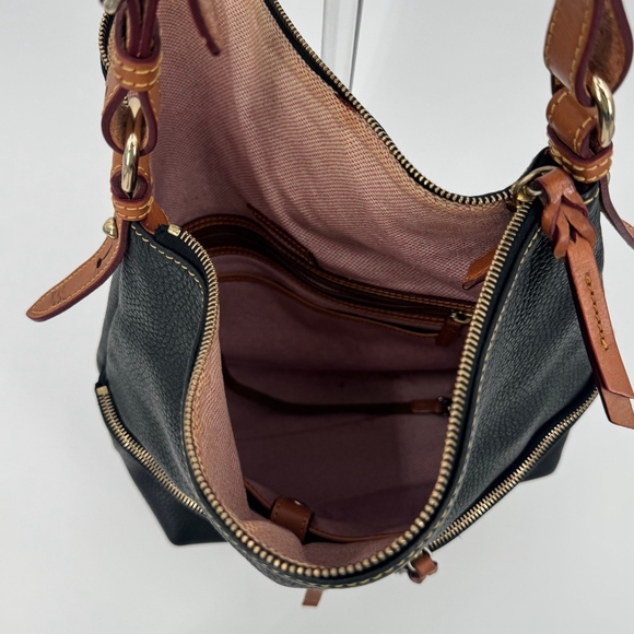 Dooney & Bourke Dillen Pocket Sac Shoulder Bag Black British Tan - Picture 4 of 11